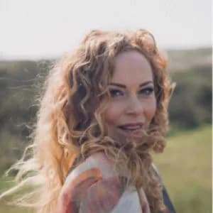 Anneke van Giersbergen & Band + Lesoir